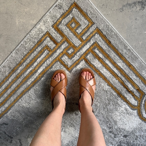 Authentic Prada 38.5/8 Brown Leather Crossover & Cork Wedge Sandal Platform Heel - Picture 3 of 11